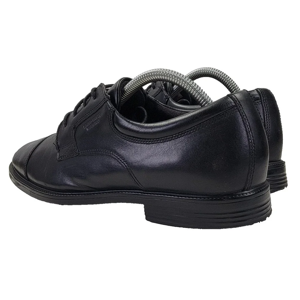 Rockport men essential